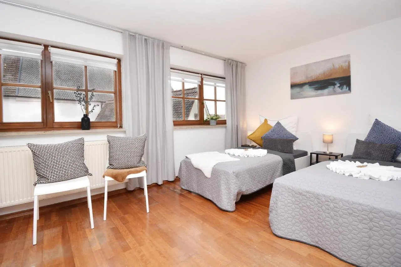 Nue11-Ri Apartment In Zirndorf