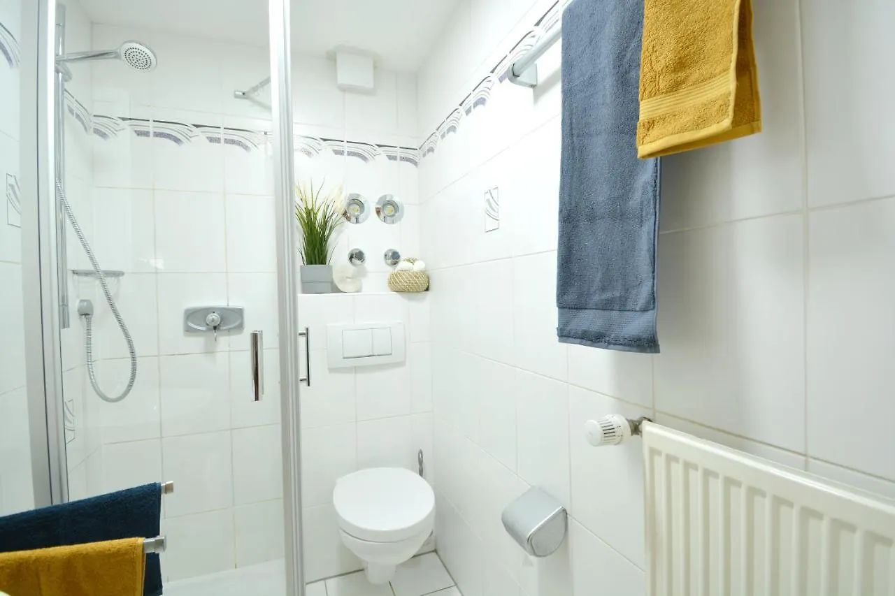 Nue11-Ri Apartment In Zirndorf