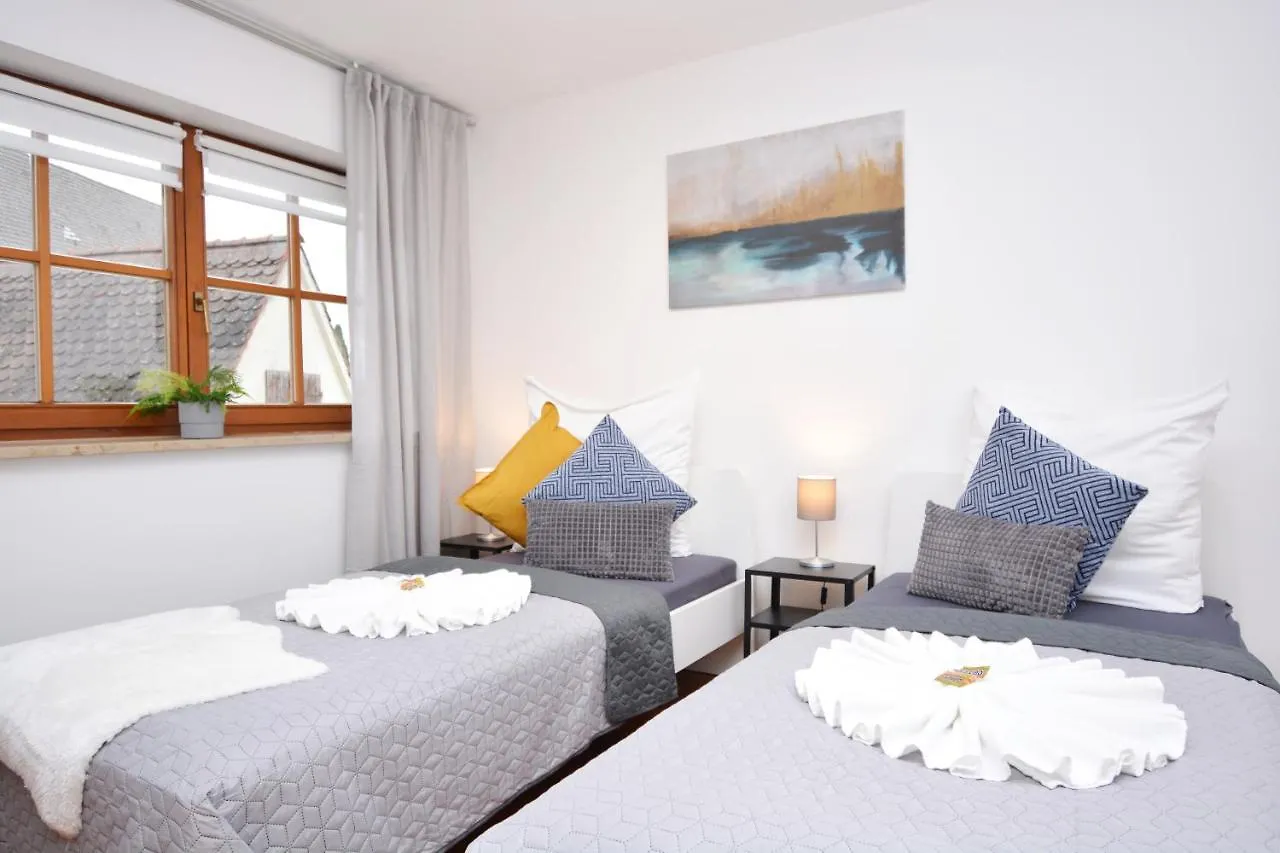 Nue11-Ri Apartment In Zirndorf Germany